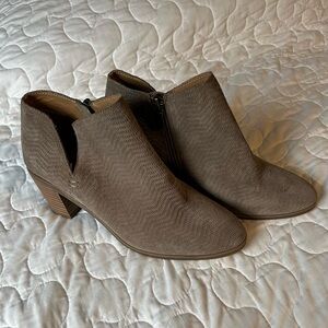 Lucky Brand booties